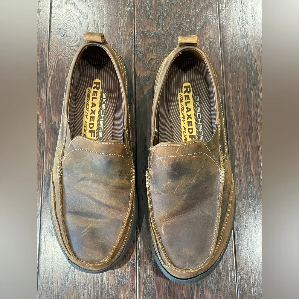 Skechers Superior Gains Slip On Loafer, Brown Men Size 9